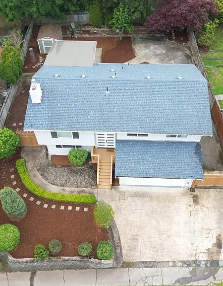 1622 Lake Youngs Way SE — Photo 3