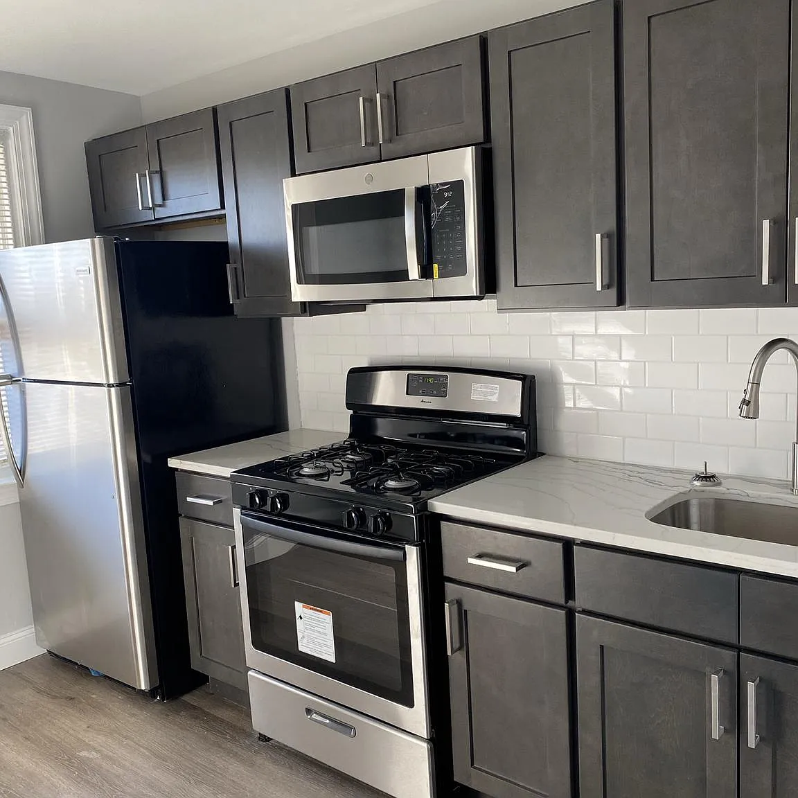 1 bed, 1360 sqft, $1,350 — Photo 1