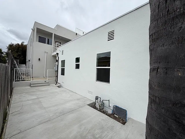 2449 Channel Dr — Photo 13