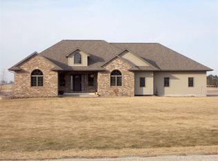 1513 220th St, Independence, IA 50644