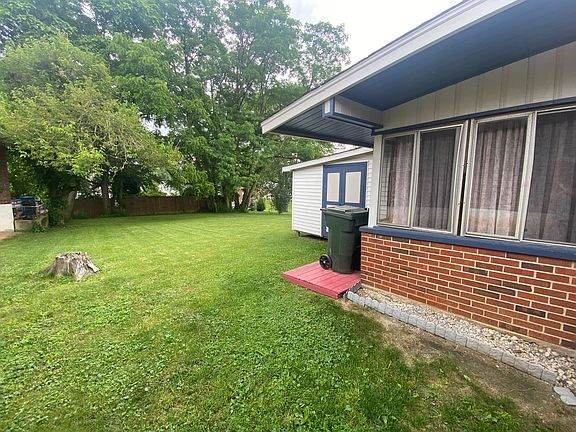 4th image of 436 Graves Ave #436
