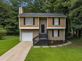 5300 Forest Downs Ln, Atlanta, GA 30349