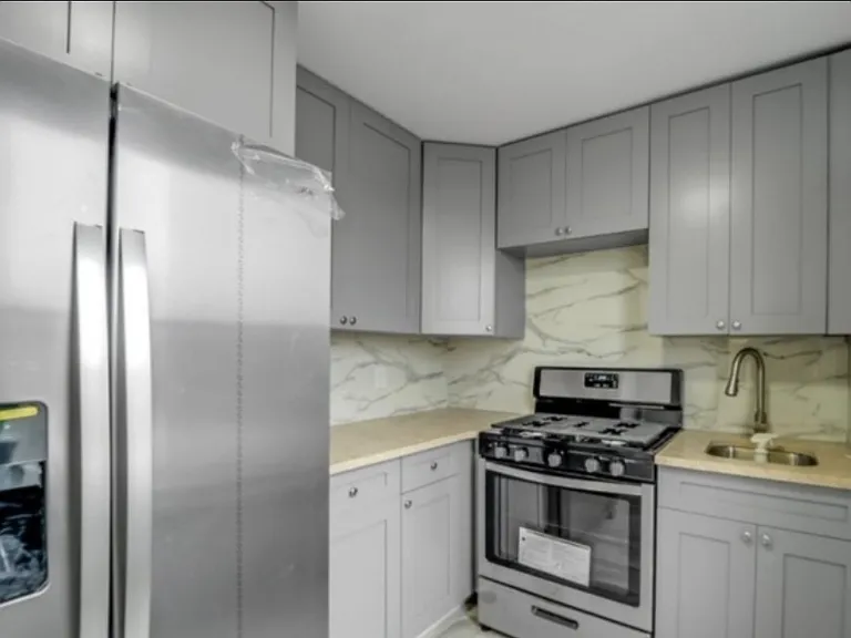 227 Snyder St #2 — Photo 2