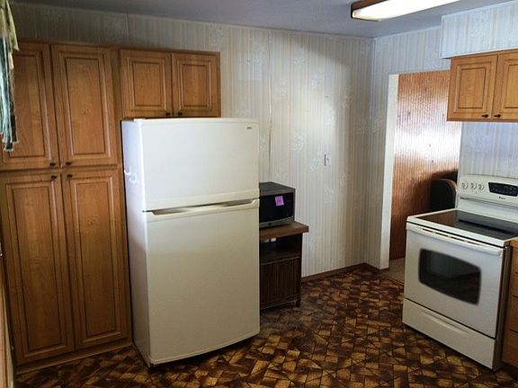5th image of 2319 E Marshall Ave
