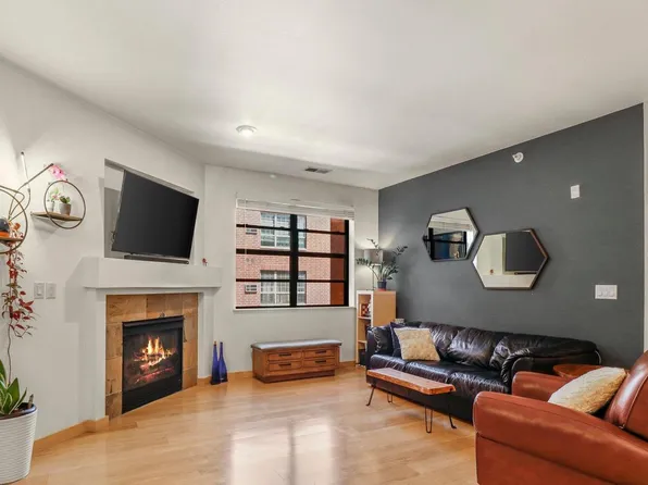 808 Williamson Street #202, Madison, WI 53703