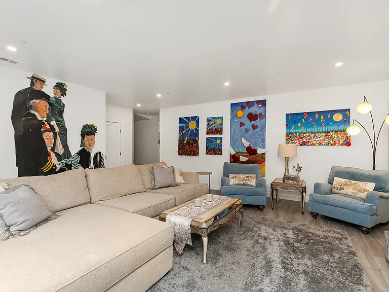 142 W Avenida Cadiz — Photo 18