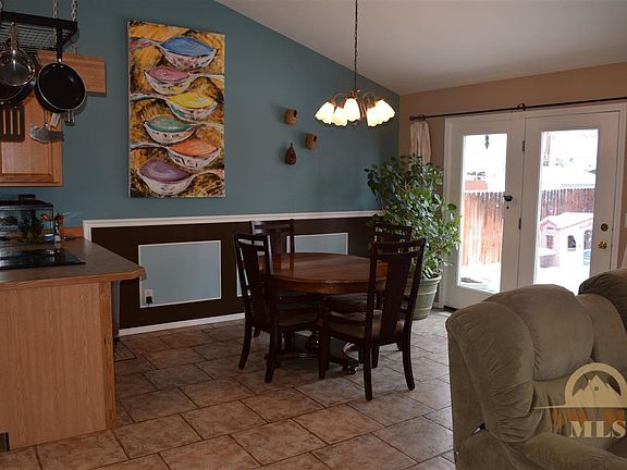 5th image of 800 Dimaggio Dr