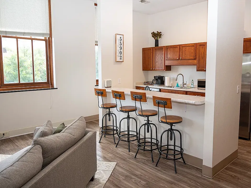 City Hall Apartments