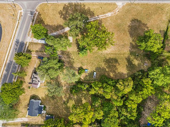 3rd image of 2139 Sonora Dr