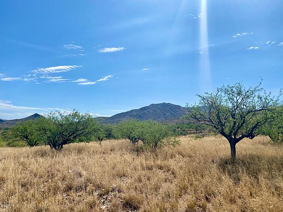 3rd image of 18849 S Sonoita Hy