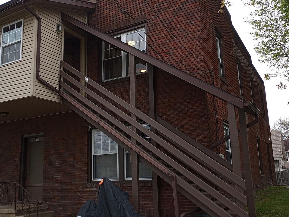 Stairway to apt