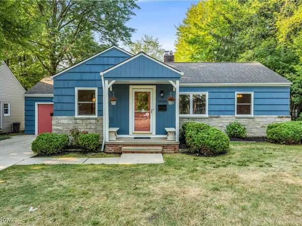 24103 Lake Rd, Bay Village, OH 44140