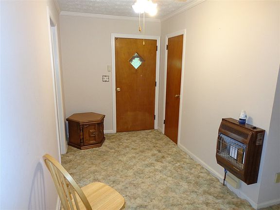 2nd image of 106 Woodfield Dr