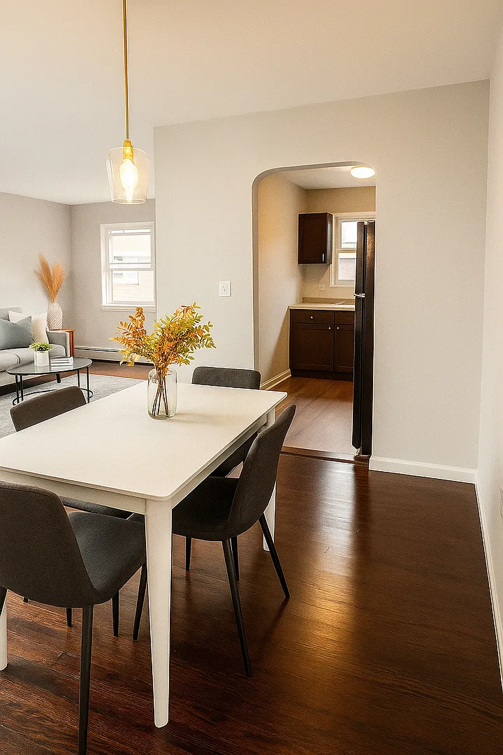 Sloane Realty — Photo 2