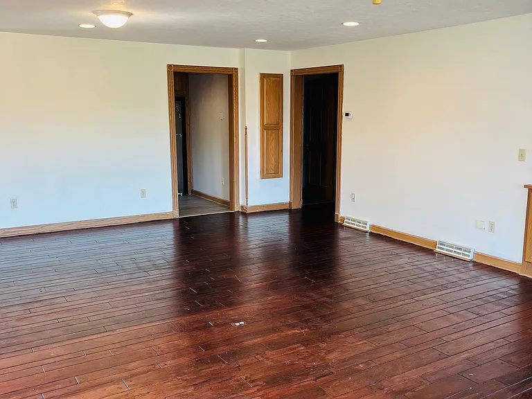 120 Franklin St #2A — Photo 3