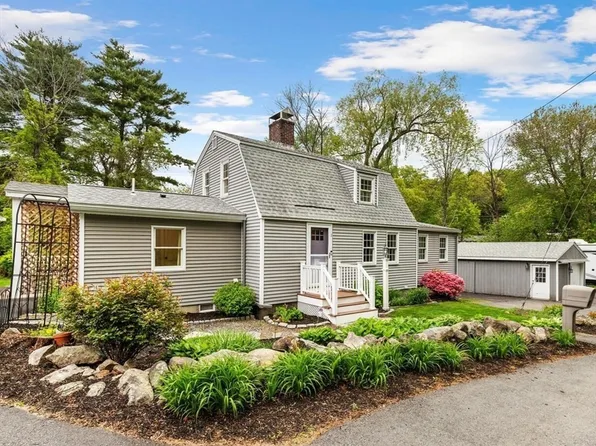 1 Woodman St, Gloucester, MA 01930