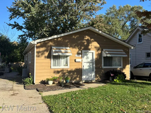 3330 Prairie Ave, Royal Oak, MI 48073