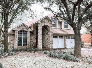 16901 Sabertooth Dr, Round Rock, TX 78681