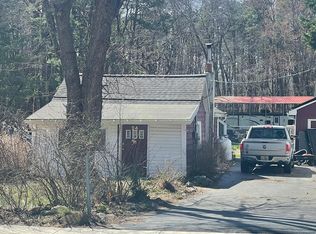 24 Windeler Rd, Howell, NJ 07731