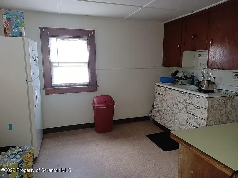 415 Maple St #2 — Photo 3