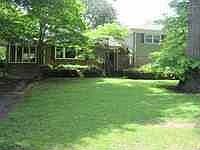 1st image of 300 Yorkshire Dr