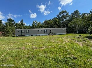 7046 Alcorn St, Bay Saint Louis, MS 39520