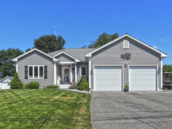 7 Wildwood Road, Old Saybrook, CT 06475