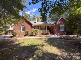 5406 Club View Dr, Concord, NC 28025
