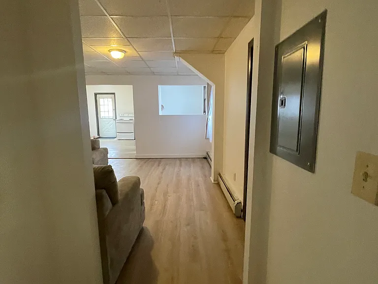 3 Shawmut St #1R — Photo 18