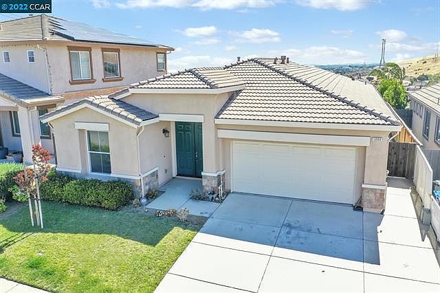 1st image of 1066 Santa Lucia Dr