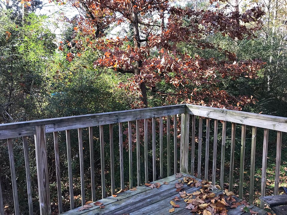 2nd image of 720 Bellemeade Way SW