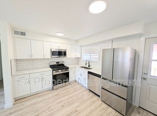 3712 Bryn Mawr Dr NE APT 2, Albuquerque, NM 87107