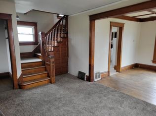 1625 12th Ave SE, Cedar Rapids, IA 52401