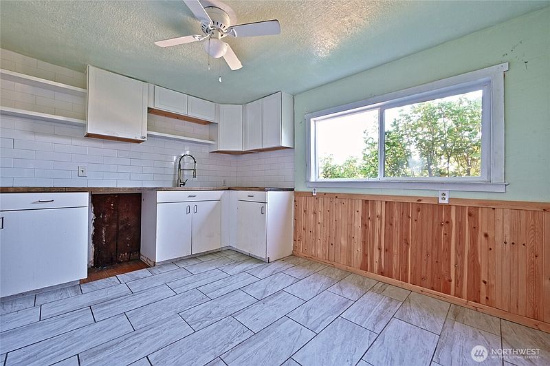 5th image of 917 Cogean Avenue
