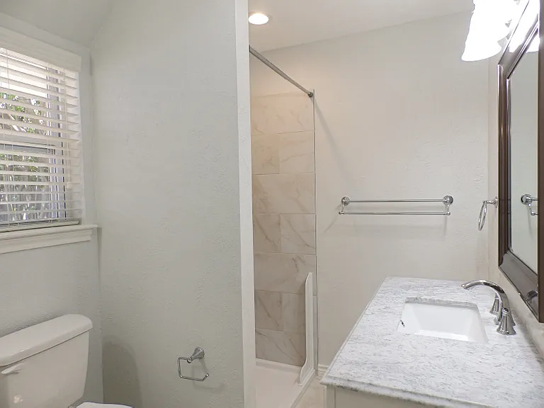 13249 Kit Ln — Photo 10