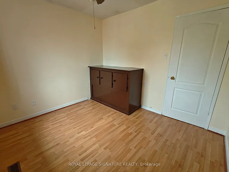 6037 Duford Dr #MAIN — Photo 32