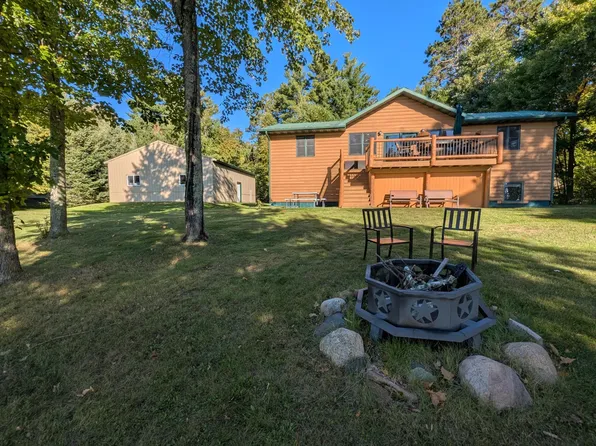 10446 Vermillion Point Dr NE, Deer River, MN 56636