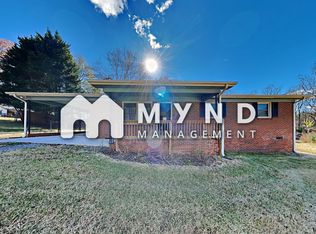 129 Riley Rd, Dallas, NC 28034