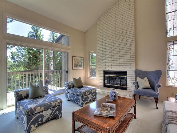 3rd image of 1741 Spyglass Ln