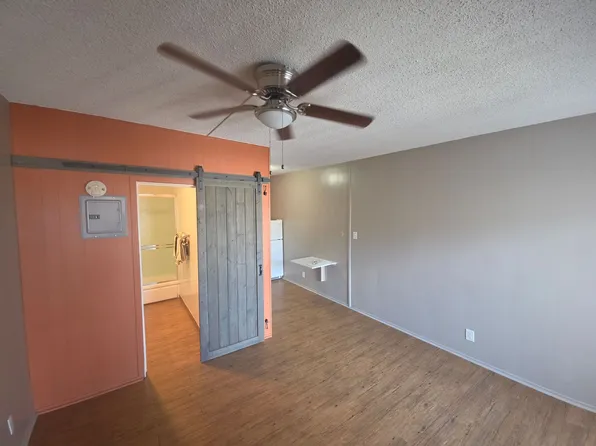135th, 13501 Inglewood Ave APT 7, Hawthorne, CA 90250