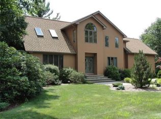 214 Westerly Cir, Ludlow, MA 01056