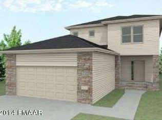 3116 7th St E, West Fargo, ND 58078