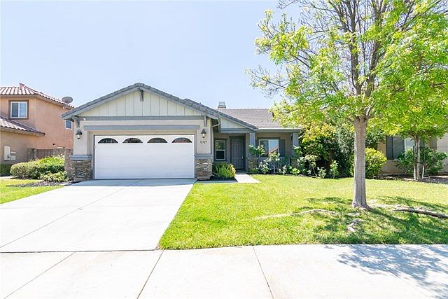 1st image of 31725 Pompei Ln