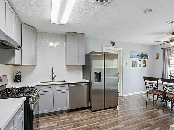 4th image of 231 Dilton St