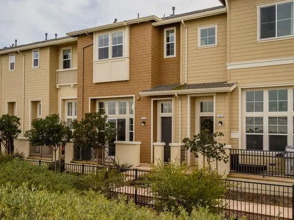 103 Hartstene Dr, Redwood City, CA 94065