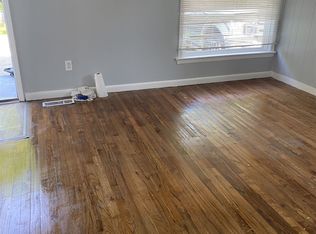 21245 Atlantic Ave, Warren, MI 48091