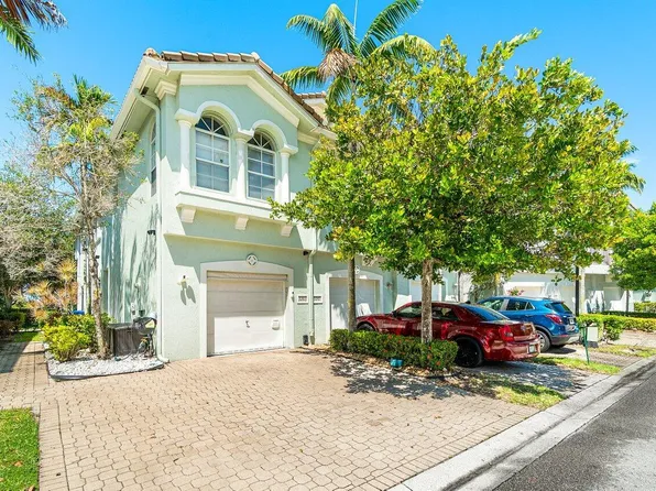 3263 Laurel Ridge Circle, Riviera Beach, FL 33404