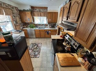 6 Ashburnham Rd, Worcester, MA 01605