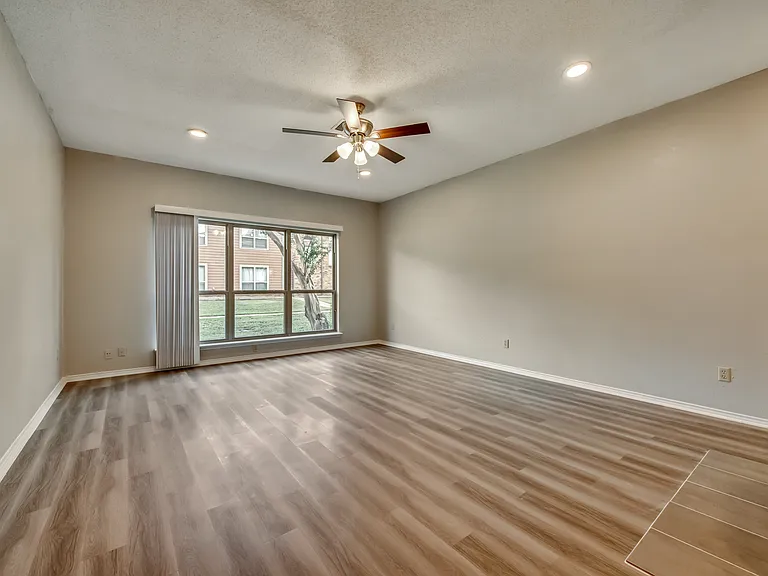 510 Norwood Pl #7 — Photo 10