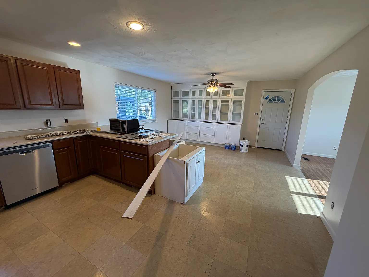 3 bed, 1740 sqft, $2,000 — Photo 4